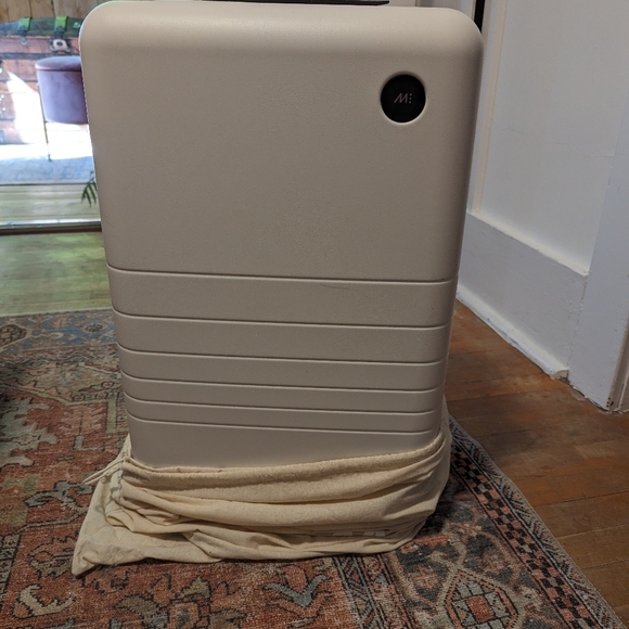 Mono carry on pro suitcase - Picture 3 of 5